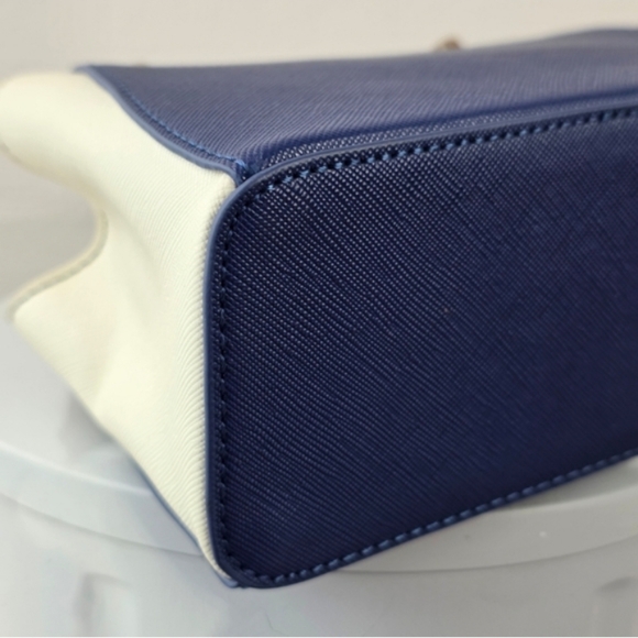 Samantha Thavasa Navy Blue Cream Mini Top-Handle Bag with Brown Handles - Picture 7 of 16